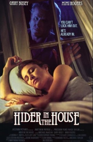 постер к Скрывающийся в доме / Hider in the House (1989)