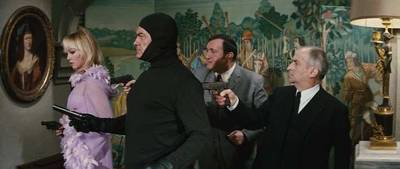 скриншот к Фантомас против Скотланд-Ярда / Fantomas contre Scotland Yard (1967)