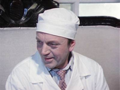 скриншот к Дни хирурга Мишкина (1976)